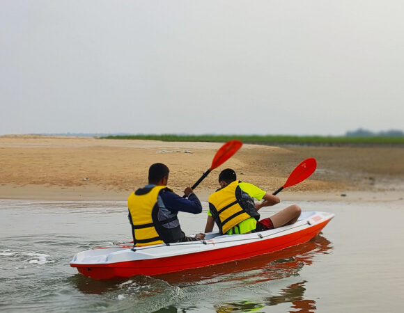 HOW TO GET BACK INTO YOUR SIT-IN KAYAK